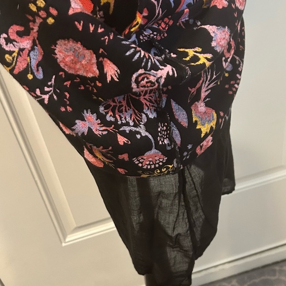 La Fiancée‎ Floral Black Dress - Picture 6 of 15